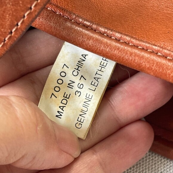 Etienne Aigner Leather Crossbody Bag. Brown Leather. - Picture 6 of 12